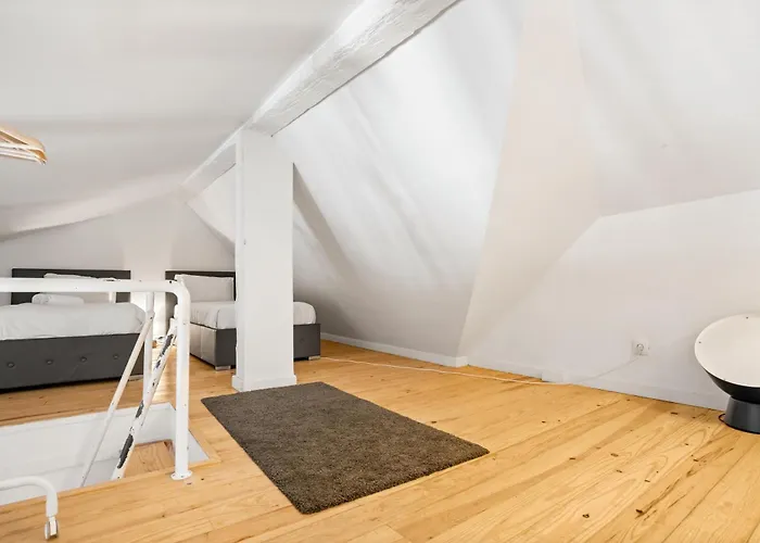 Spacious & Luxurious Penthouse In The Heart Of Appartement