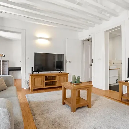 דירה Spacious & Luxurious Penthouse In The Heart Of